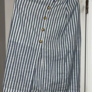 Abercrombie & Fitch Blue and White Striped Skirt